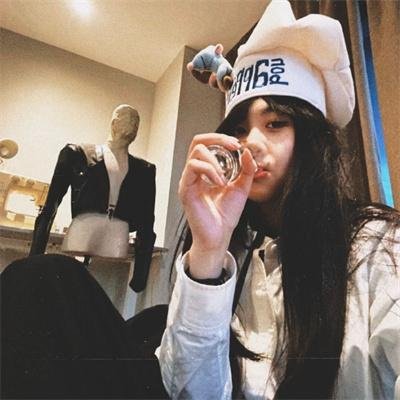 天空下的钢琴